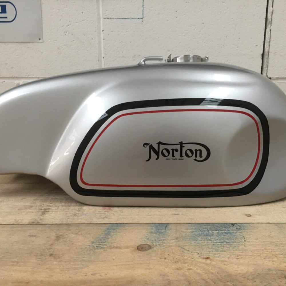 Manx norton tank after paint all lines painted