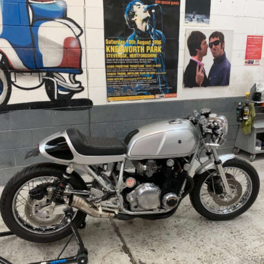 Suzuki cafe